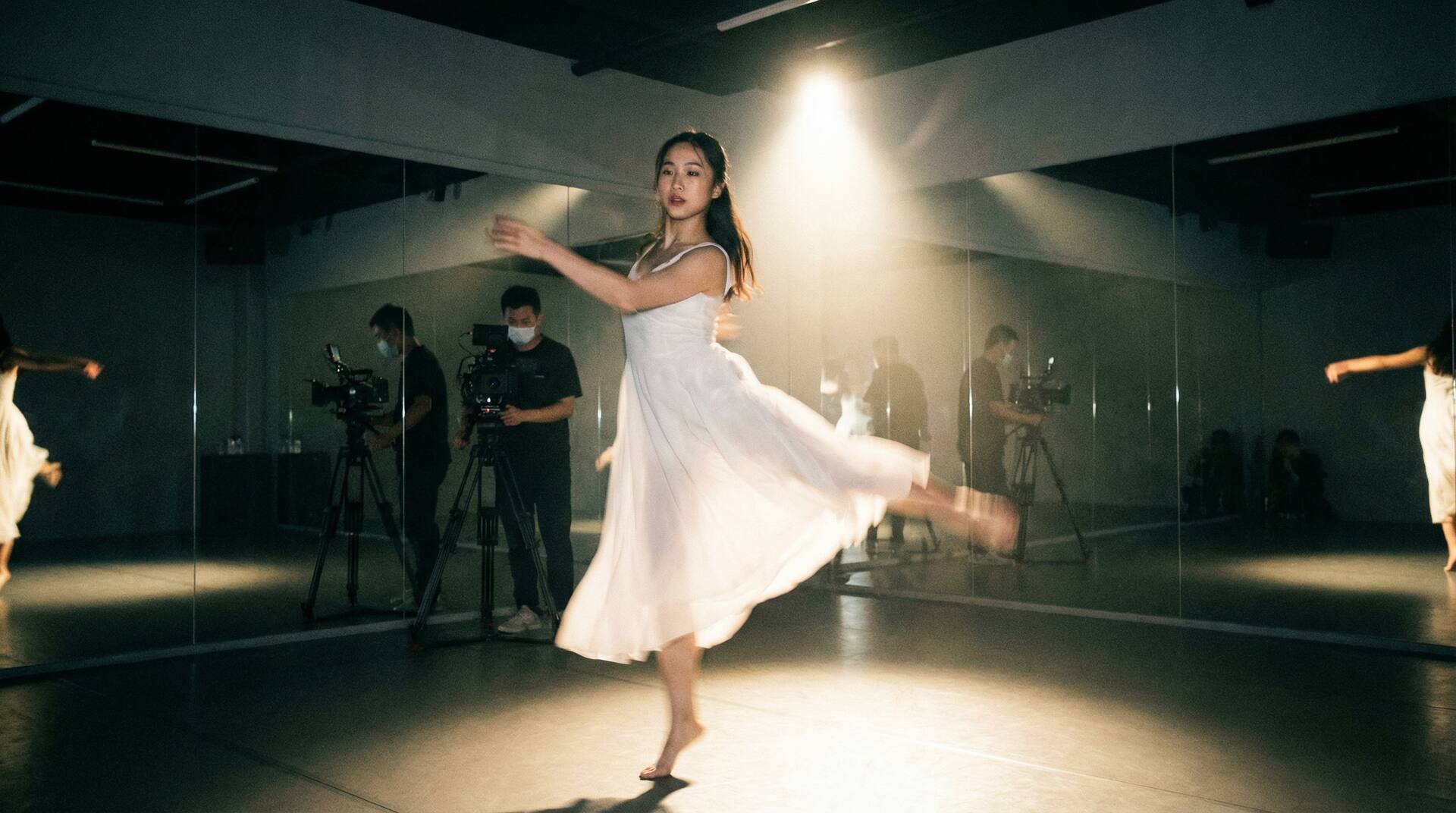 免费看片舞蹈视频